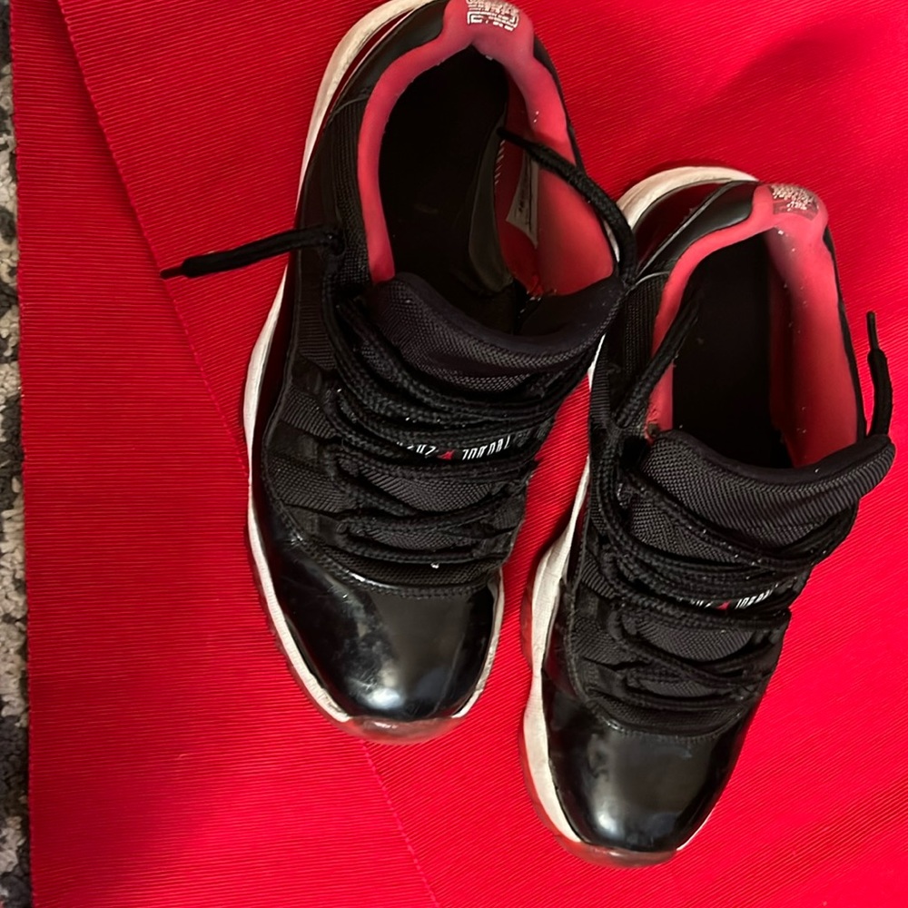 Jordan Black and red color